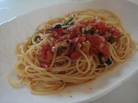 トマトでパスタ