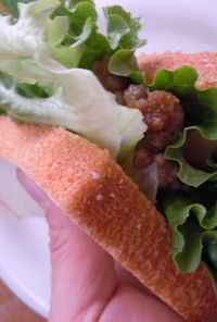 “ひき肉のあん”でサンドイッチ‼︎どぞ！
