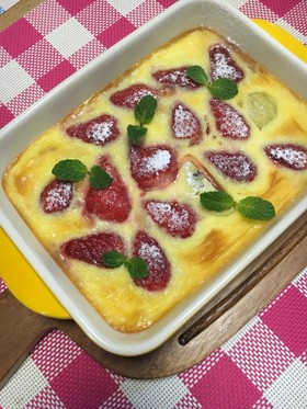 食の山梨:イチゴとキウイのクラフティ