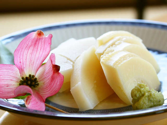 Ngagolak タケノコ 刺身