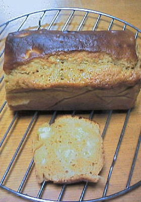 サツマイモと黒蜜のパウンドケーキ