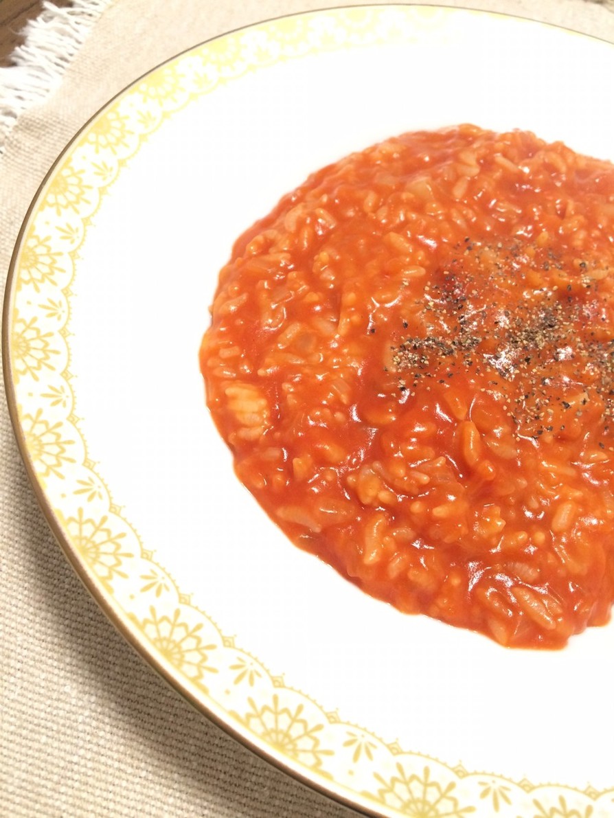 トマトジュースで簡単トマトチーズリゾットの画像