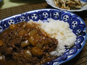 デミ缶ハヤシライス