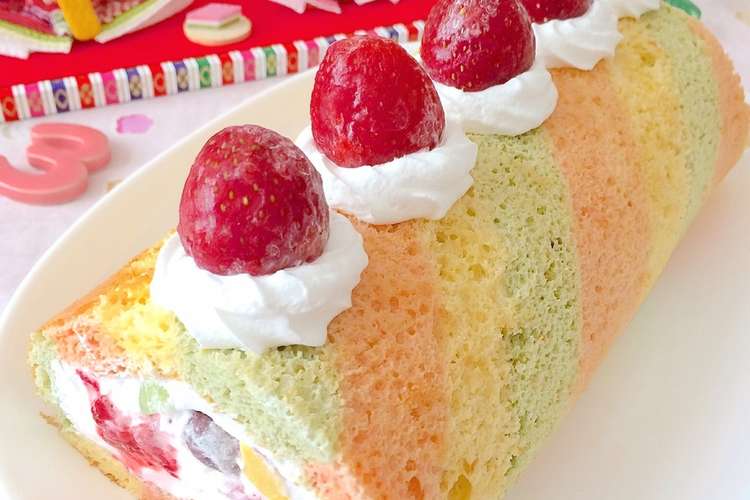 ひな祭り 三色 フルーツロールケーキ レシピ 作り方 By Onaona クックパッド 簡単おいしいみんなのレシピが365万品