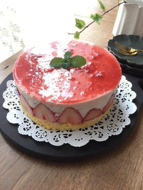 ジャムで簡単♪春色レアチーズケーキ