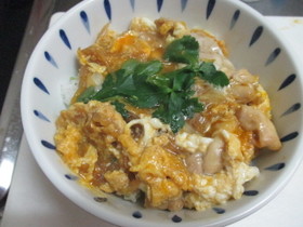 簡単♪新玉ねぎで「親子丼」♡