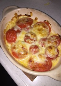 トマトのガーリックチーズ焼き