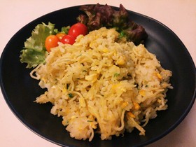 餃子の王将ラーメンでそば飯 もといラー飯