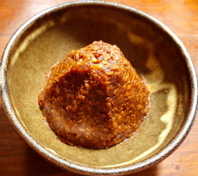 手作り味噌　（玄米麹使用玄米味噌）の写真