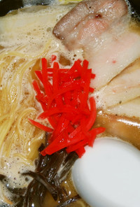 鍋焼き豚骨醤油チャーシュー麺