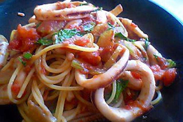 イカわたトマトソースパスタ レシピ 作り方 By 犬張子 クックパッド 簡単おいしいみんなのレシピが371万品