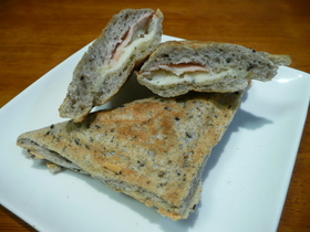 とろとろポテト☆ホットサンド