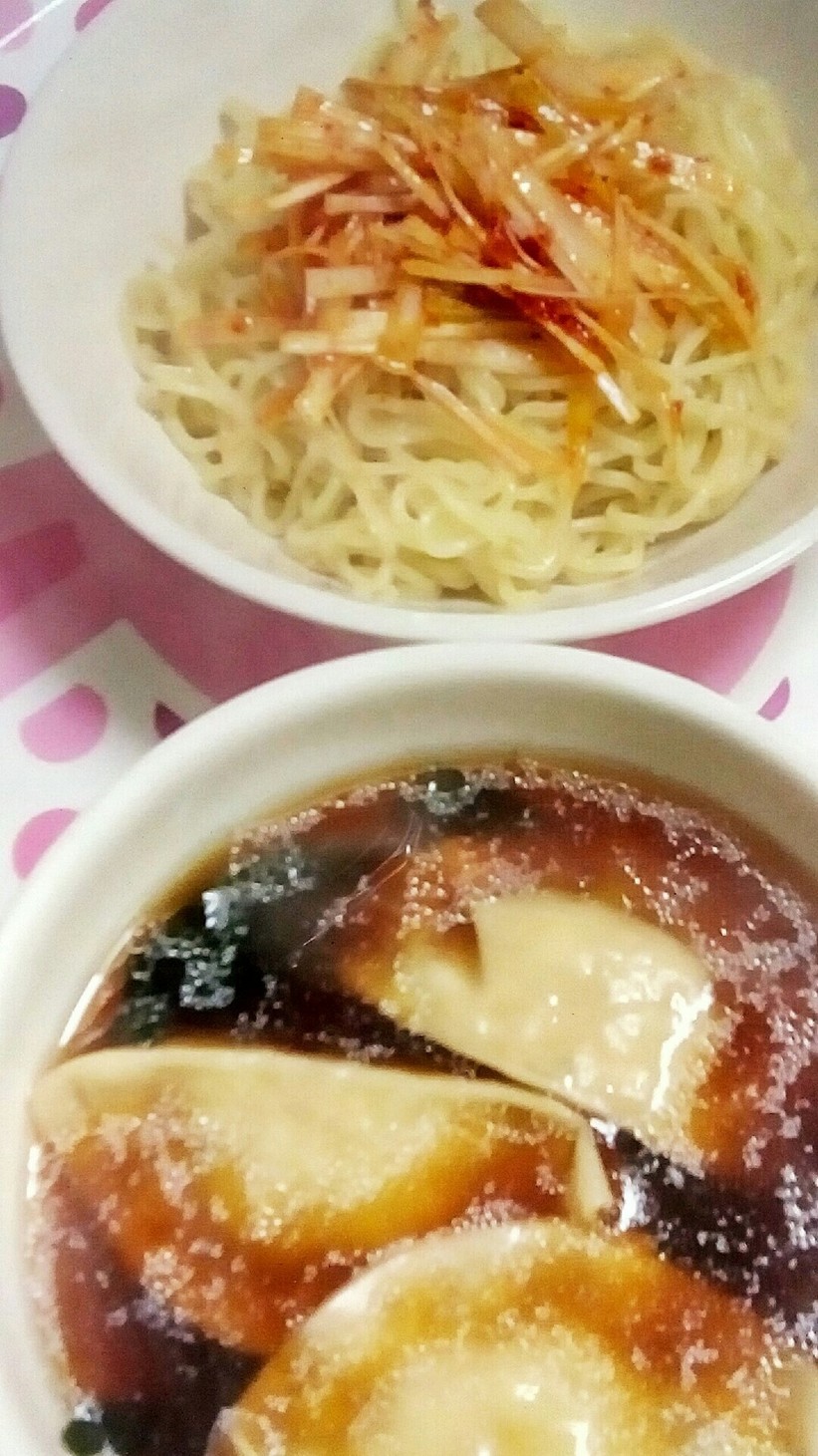 <餃子の王将>餃子スープとつけ麺の画像