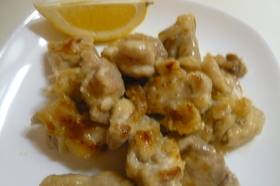 かりっとさっぱり鶏肉のバターレモン風味