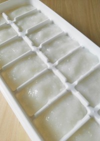 離乳食✱炊飯器で7倍粥を製氷皿1皿分