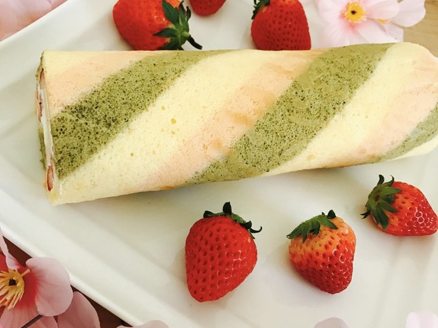 ひな祭りに シフォンの3色ロールケーキ レシピ 作り方 By June0629 クックパッド 簡単おいしいみんなのレシピが371万品 ひな祭りに シフォンの3色ロールケーキ レシピ 作り方 By June0629 クックパッド 簡単おいしいみんなのレシピが371万品