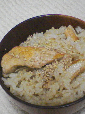 秋鮭香る炊き込みゴハン♪