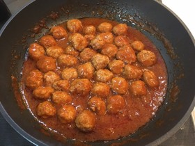 ミートボール ケチャップソース