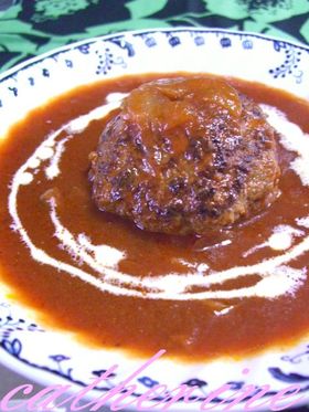 トマトジュース煮込みハンバーグ♪