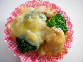 お弁当に★ブロッコリーのマヨチーズ焼き