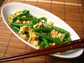 冷凍インゲンの卵とじ