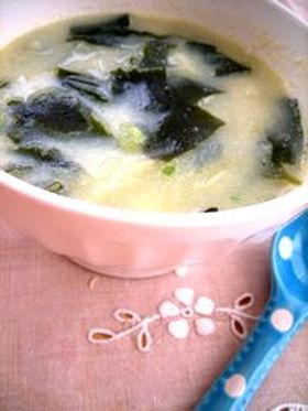 ちょっぴりコクがある簡単!豆乳スープ