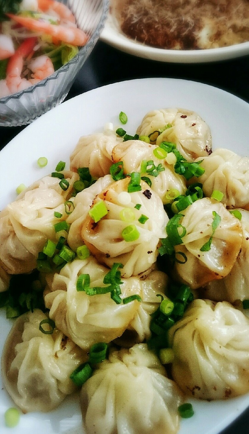 肉汁じゅわっ！焼き小籠包の画像