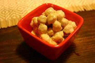ひよこ豆の味噌マヨごま和えの写真