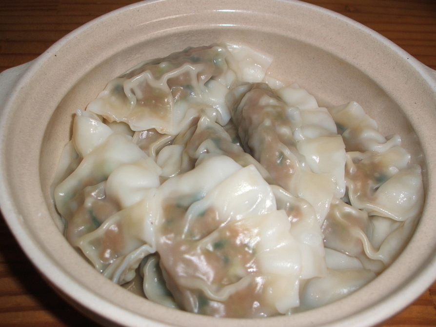 寒い季節に♡簡単水餃子の画像