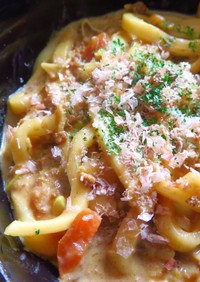 残り物♪ミルキー煮込みチーズカレーうどん