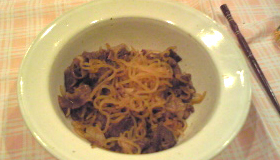 牛肉と白滝のすき焼き風
