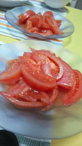 ★野菜の副菜★トマトのサラダ、黒酢風味♪