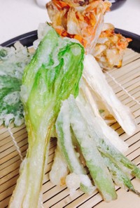 春野菜の天ぷらと新ごぼうのかき揚げ