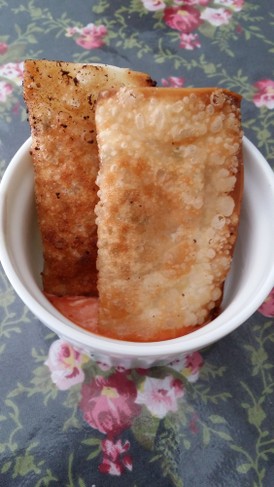 簡単&ヘルシー♪豆腐とチーズのしそ餃子♡