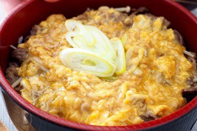 牛こま肉とえのきの中華風かき玉丼 レシピ 作り方 By Konn8 クックパッド 簡単おいしいみんなのレシピが358万品