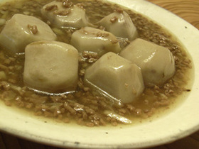 里芋とそぼろのこってり煮