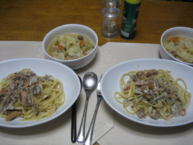 鮭と舞茸のクリームパスタ