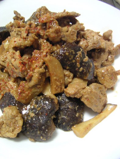 豚肉と干し椎茸の味噌炒めの写真