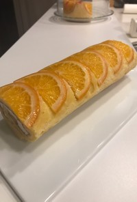 オレンジ・コンポートで作るロールケーキ