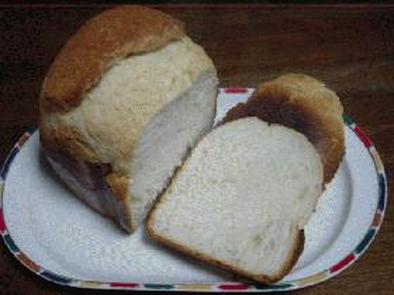 ホームベーカリーで天然酵母食パンの写真