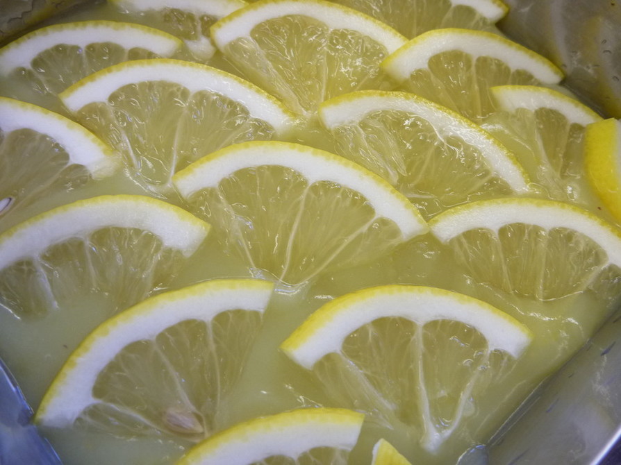 さつま芋と八丈フルーツレモンの水羊羹の画像