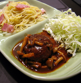 鹿肉ハンバーグ