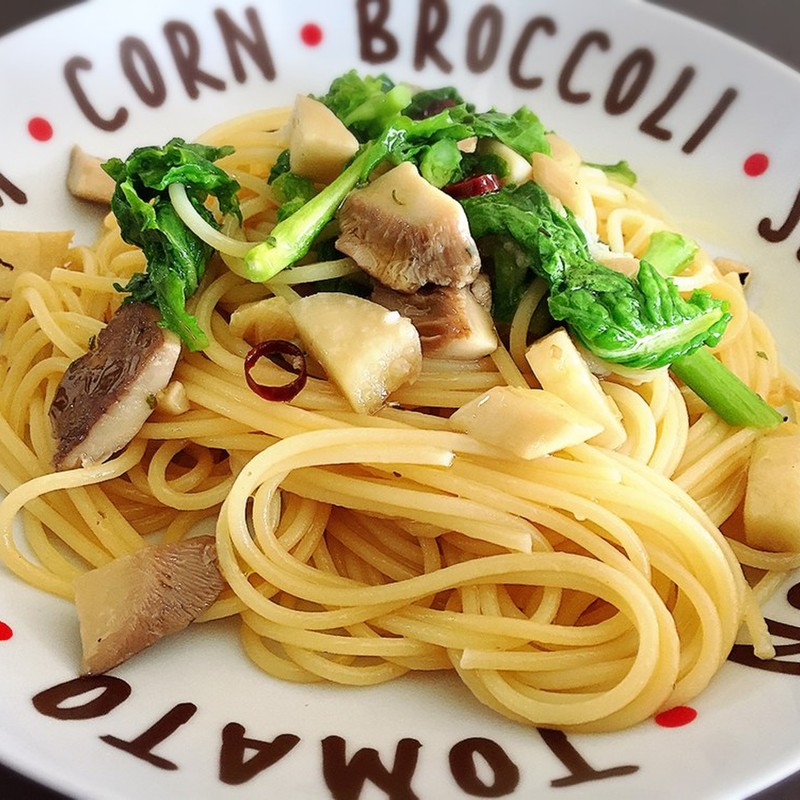みんなが作ってる クレイジーソルト パスタ ペペロンチーノのレシピ クックパッド 簡単おいしいみんなのレシピが341万品