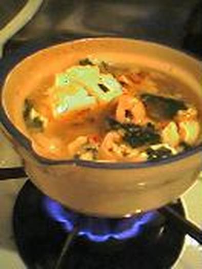 ミニ土鍋でさっばりピリ辛一人鍋の写真