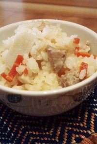 鶏肉と里芋の味噌風味炊き込みご飯