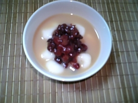 ミルクティーin白玉あずき♪