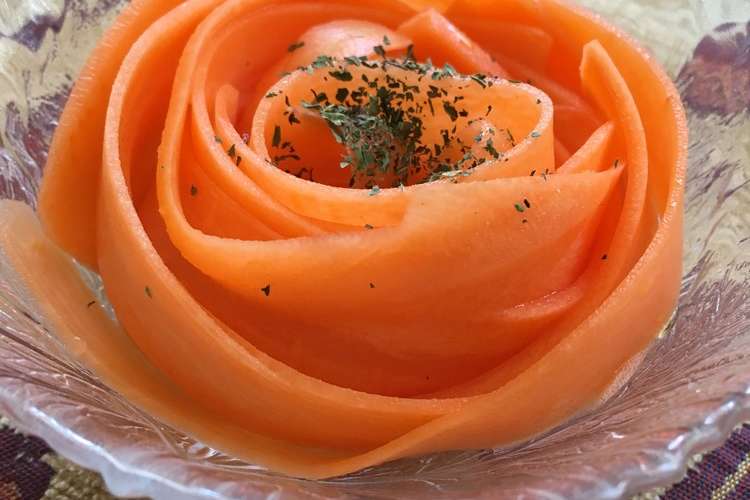 簡単で華やかなニンジンのリボンサラダ レシピ 作り方 By クックys50 クックパッド 簡単おいしいみんなのレシピが349万品