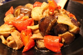 ご飯が進む♡簡単♪なすと豚バラの味噌炒め