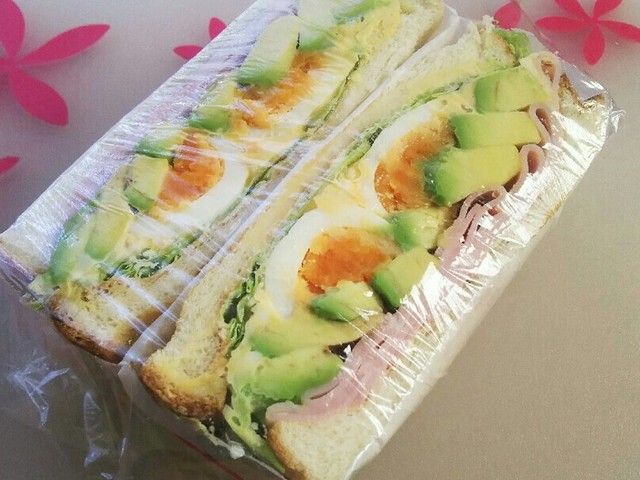 萌え断 わんぱく ボリュームサンドイッチ レシピ 作り方 By Pokoぽん 彡 クックパッド 簡単おいしいみんなのレシピが373万品