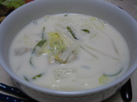 クラムチャウダー風白菜スープ
